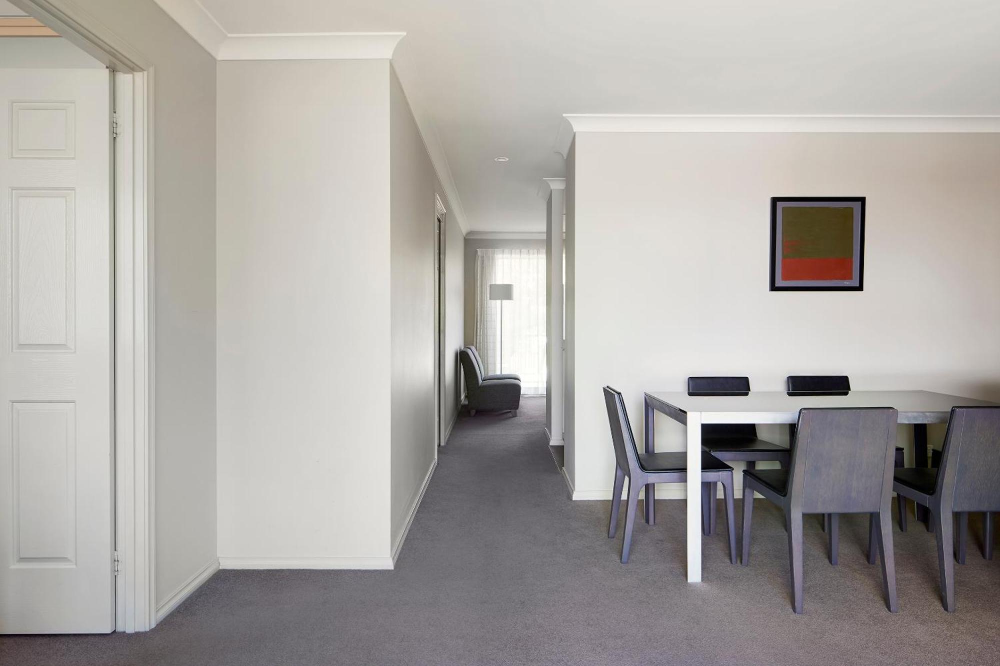 Pinnacle Apartments Канбера Екстериор снимка