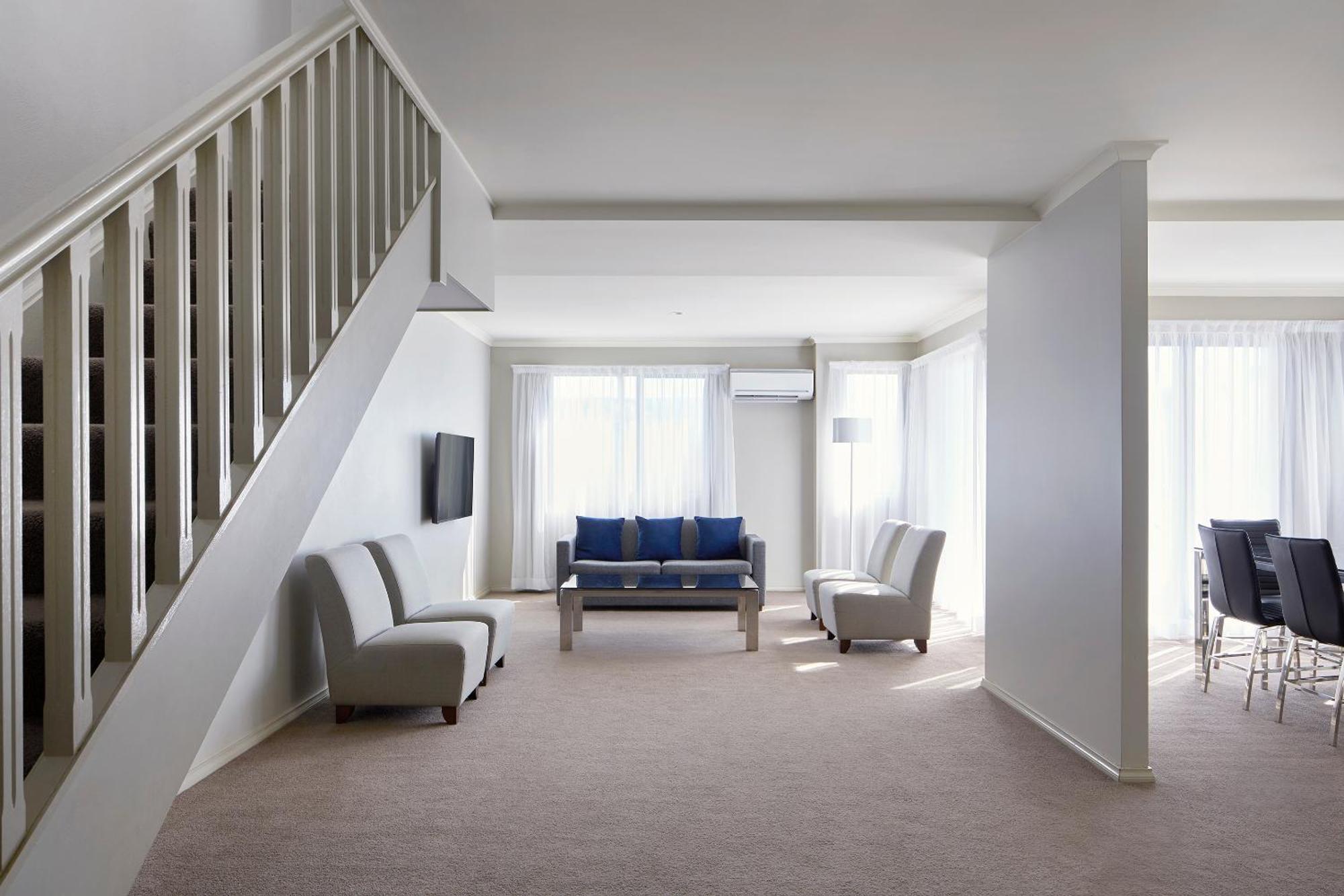 Pinnacle Apartments Канбера Екстериор снимка