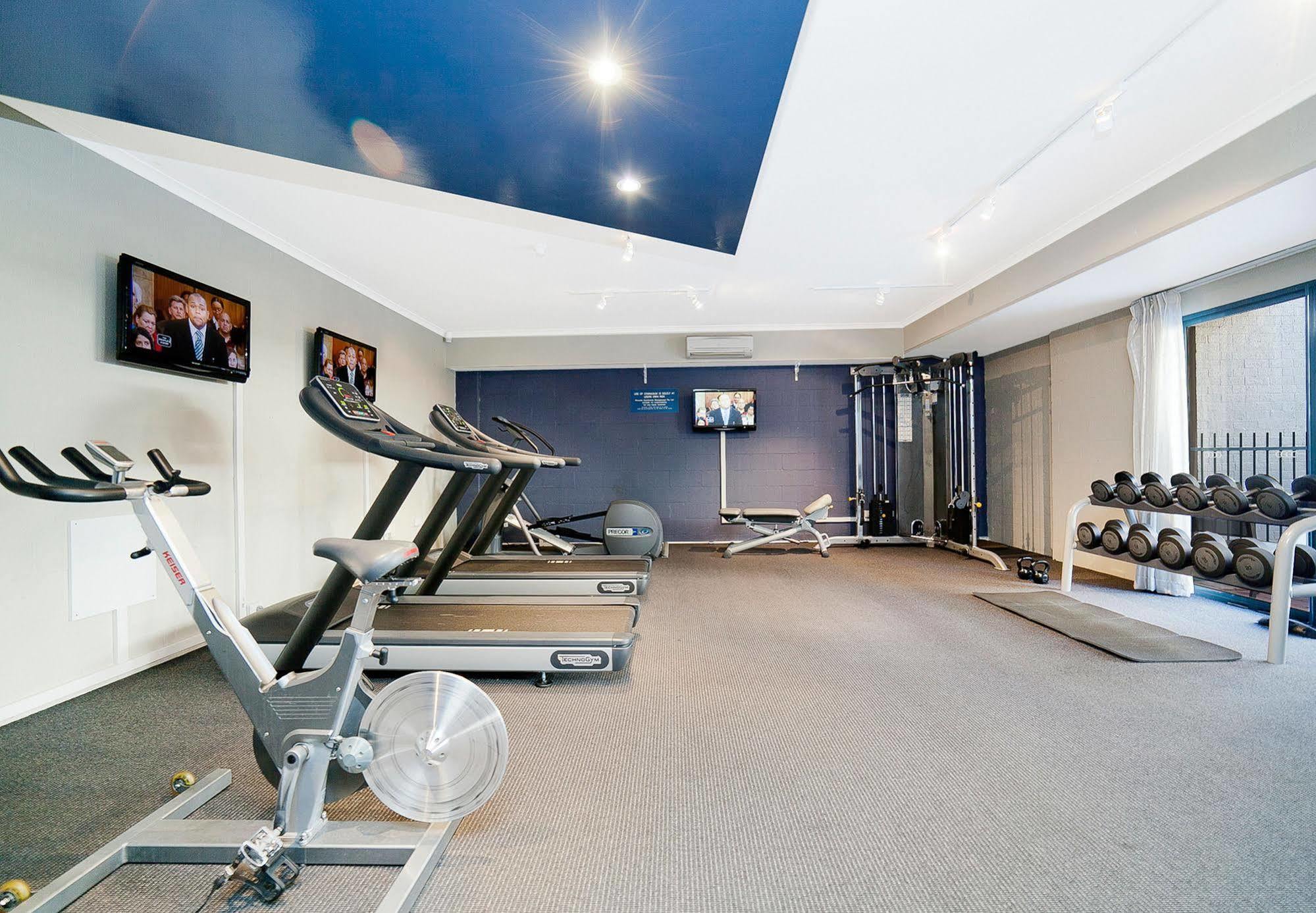 Pinnacle Apartments Канбера Екстериор снимка
